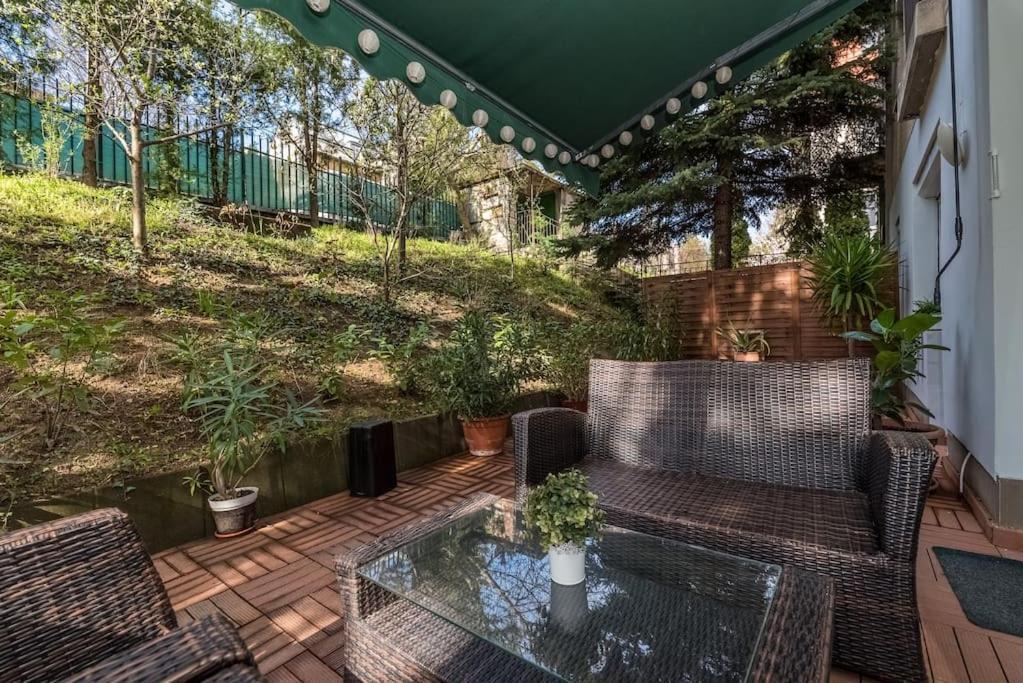 Szabi Buda New Terrace Budapest Exterior foto